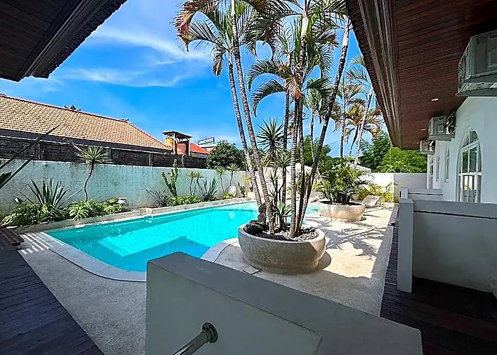 Hotel Kemari 3*