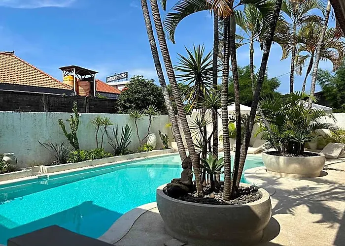 Hotel Kemari 3*